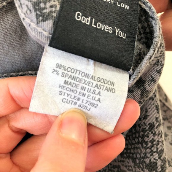 Flying Monkey Gray Snakeskin Pattern Skinny Pants - Picture 7 of 7